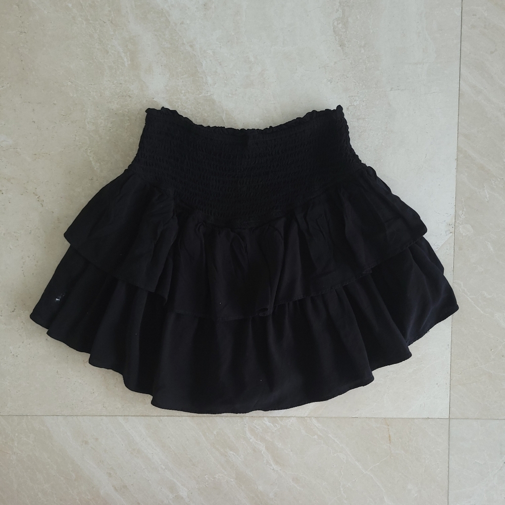 Black mini skirt